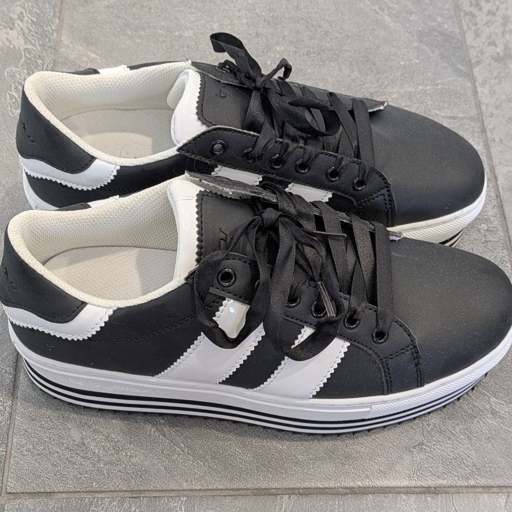 Y2K Chunky Platform Striped Sneakers - White & Black Patent - Size 9.5 NWOT